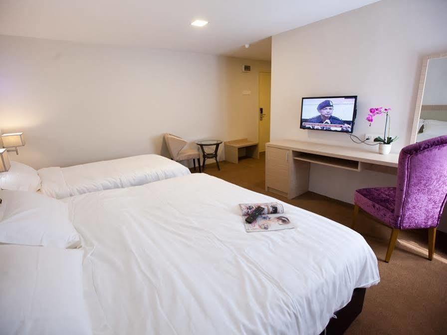 Pingsa Hotel Jelutong Екстериор снимка